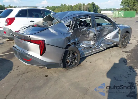 2025 Kia K4 Lxs from USA, damaged, VIN 3KPFT4DE0SE035761